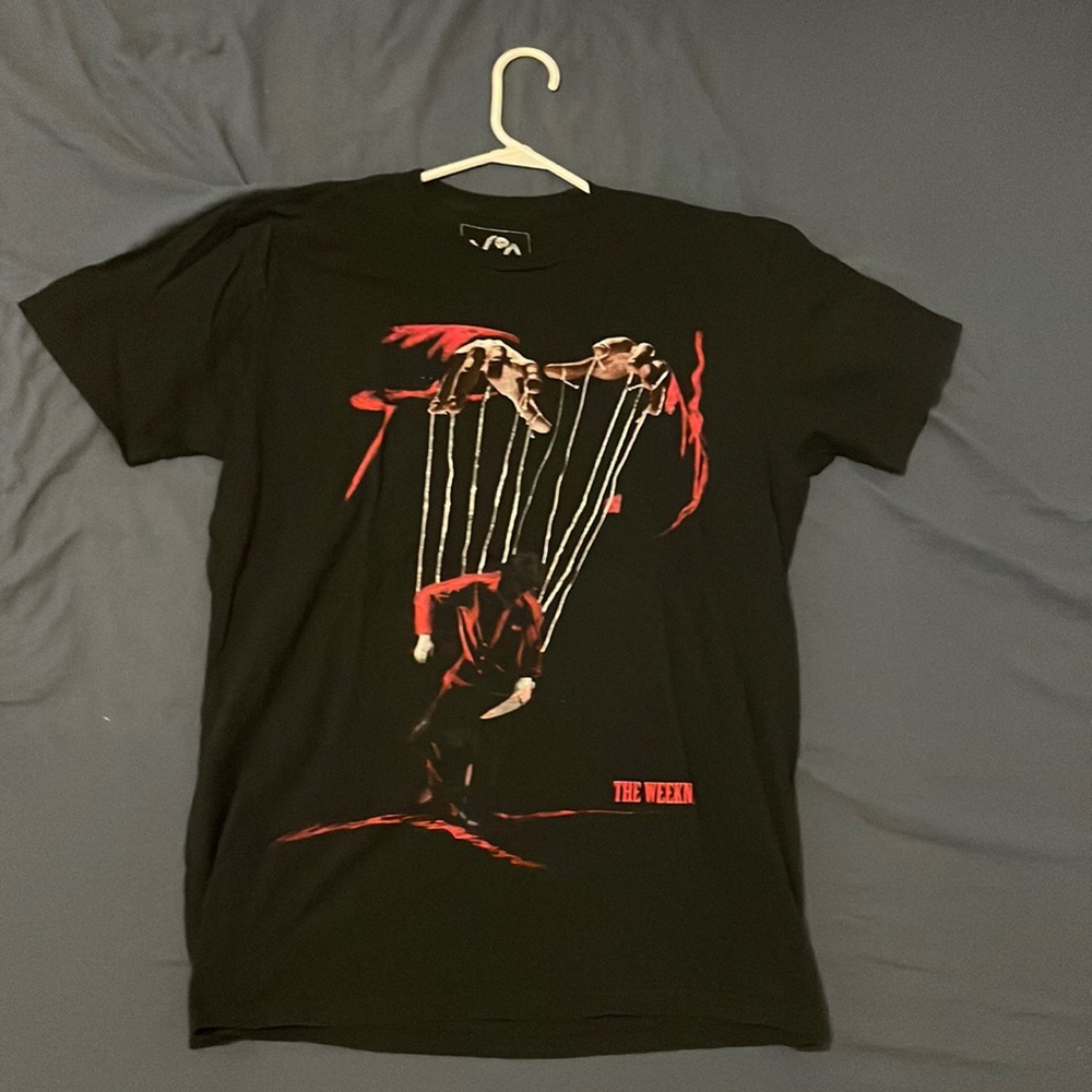The Weekend XO concert Tee